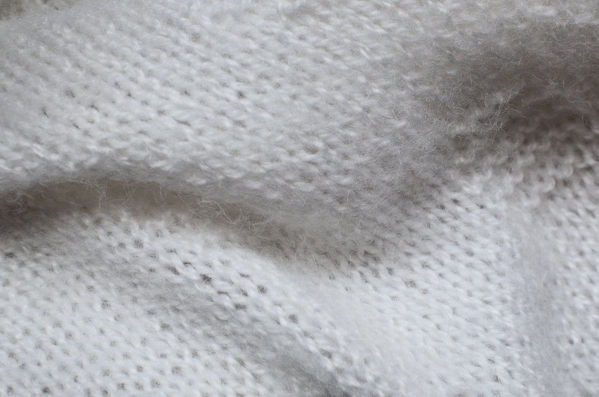 The Complete Guide to Cashmere: Cashmere Fiber, Sweaters, Scarves & More