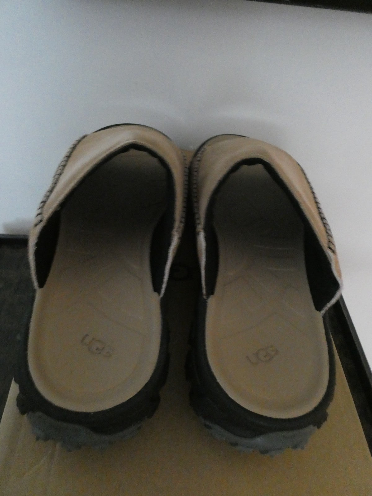 UGG Venture Daze Slide Beige Sandal Shoe Unisex Men Size 12 / Women Size 13