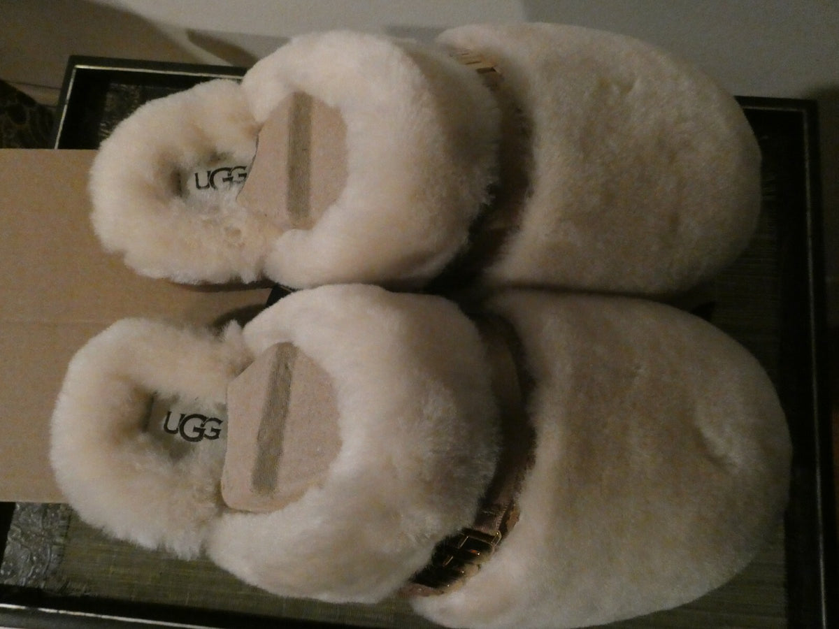 UGG women's Dalla Plaid Metal Graphic Nat Slippers A Style# 1123390 US 6