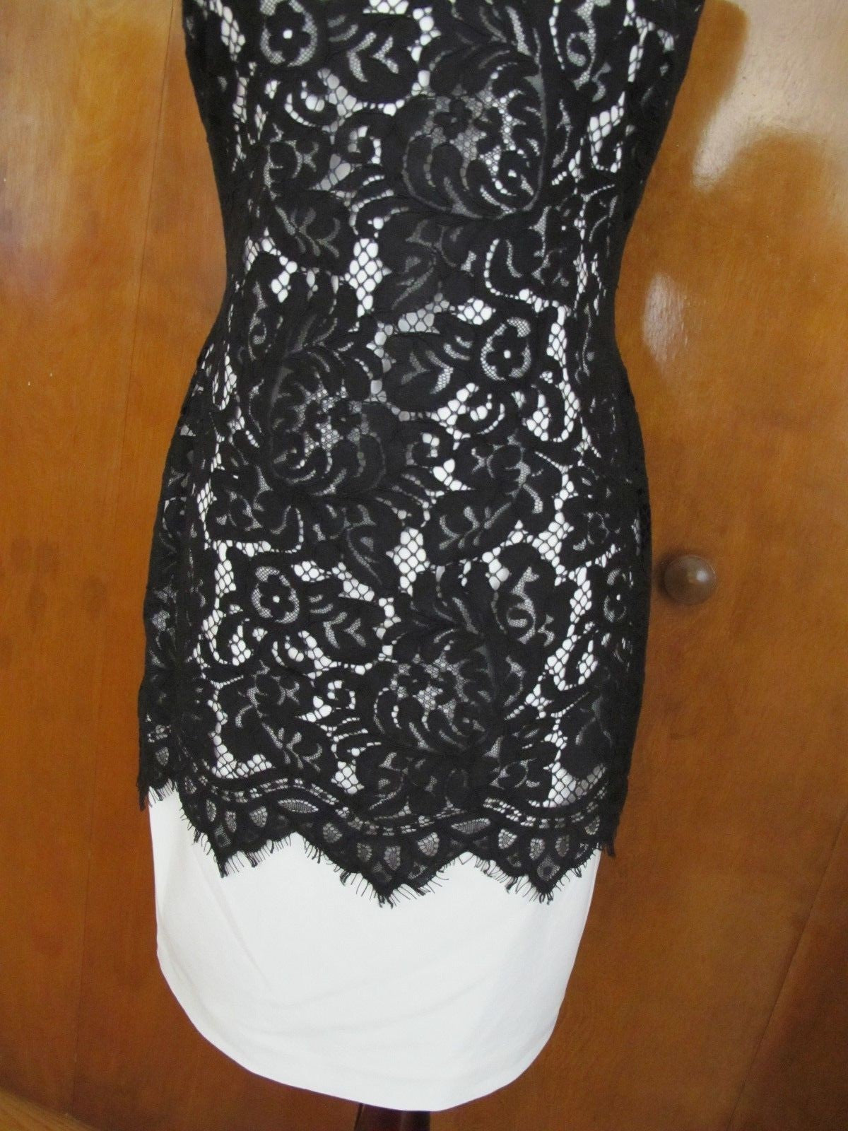 Ralph Lauren women's black ivory fabric lace crafted evening dress 6P 