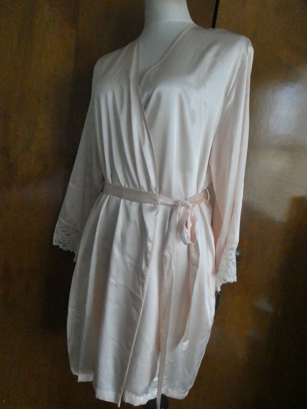 Jones New York women's peaslk wrap bath robe spa size L/XL fits size large $58