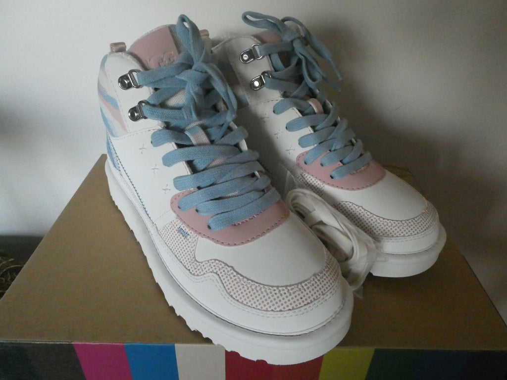 Ugg Australia Women’s Highland Multi Color Hi Top Sneakers Cali Collage US 8