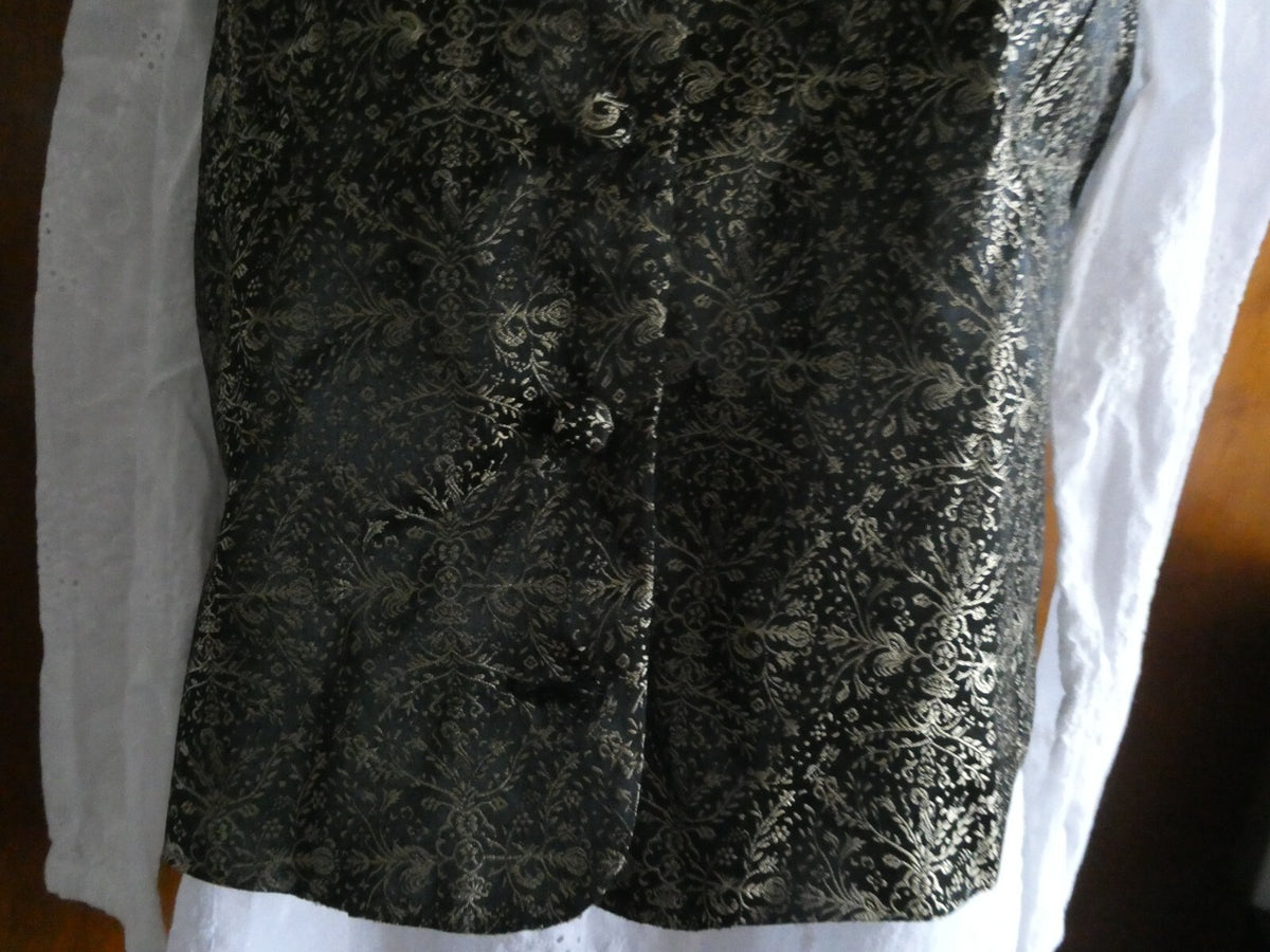 Cricket Lane Women Black Gold Geo Print Gorgeous Vest Size LP