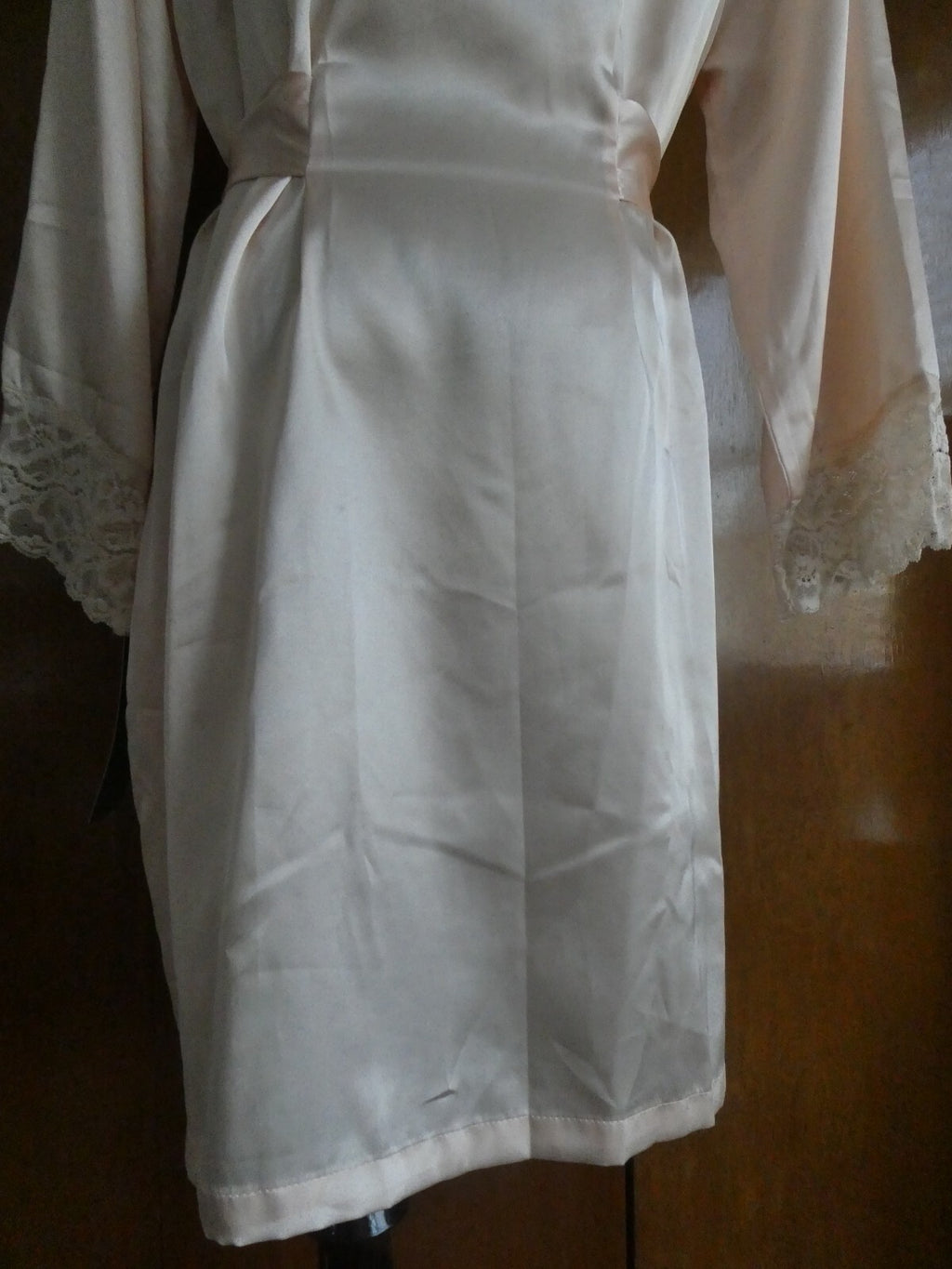 Jones New York women's peaslk wrap bath robe spa size L/XL fits size large $58