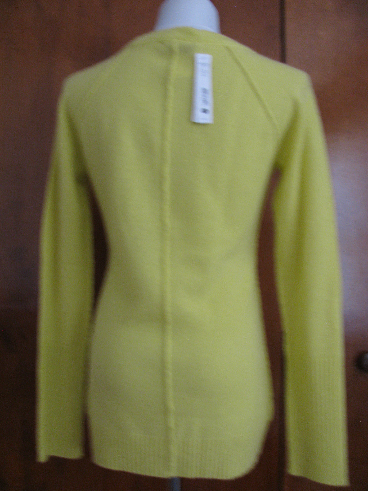 Aqua Womens Yellow Cashmere Boat Neck Back Detailed Long Sleeves Sweater