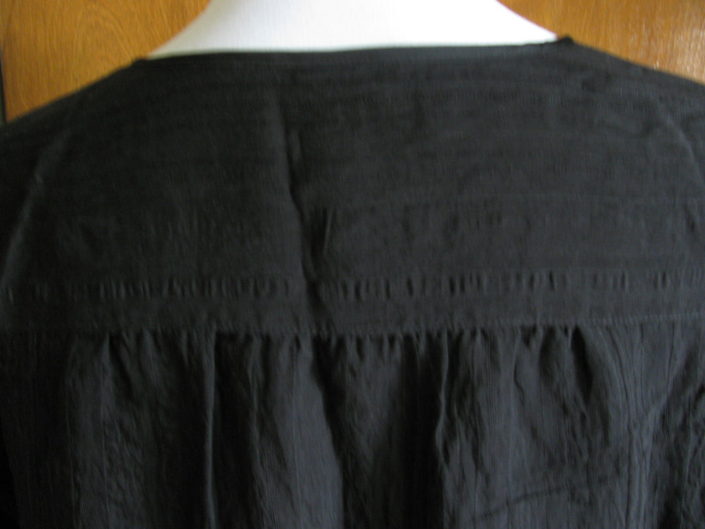 QMack women's viscose black top XLarge 