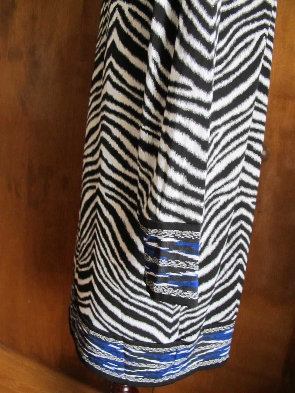 Michael Kors women’s black white blue boat neck jersey shift dress Large 