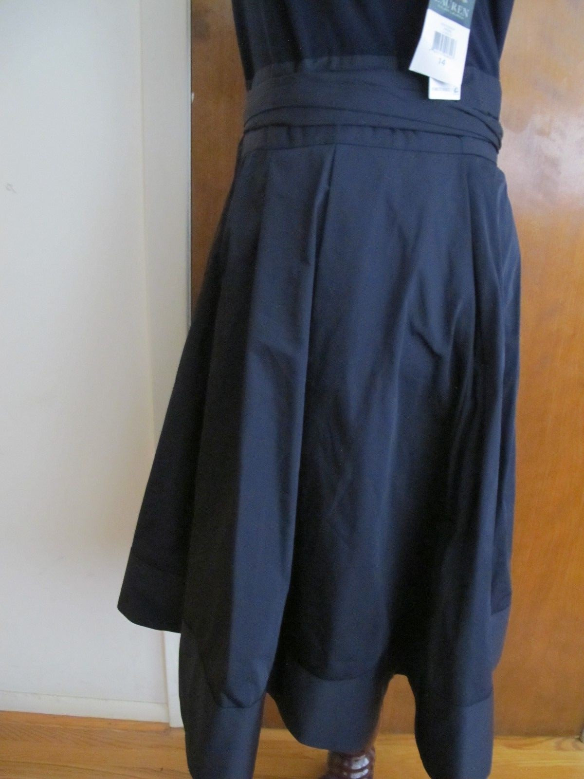 Lauren Ralph Lauren women’s navy pleated skirt detailed dress size 12 NEW