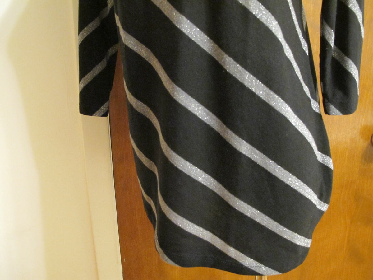 INC International Concepts womens black 3/4 sleeves detailed top Large (Fits M)