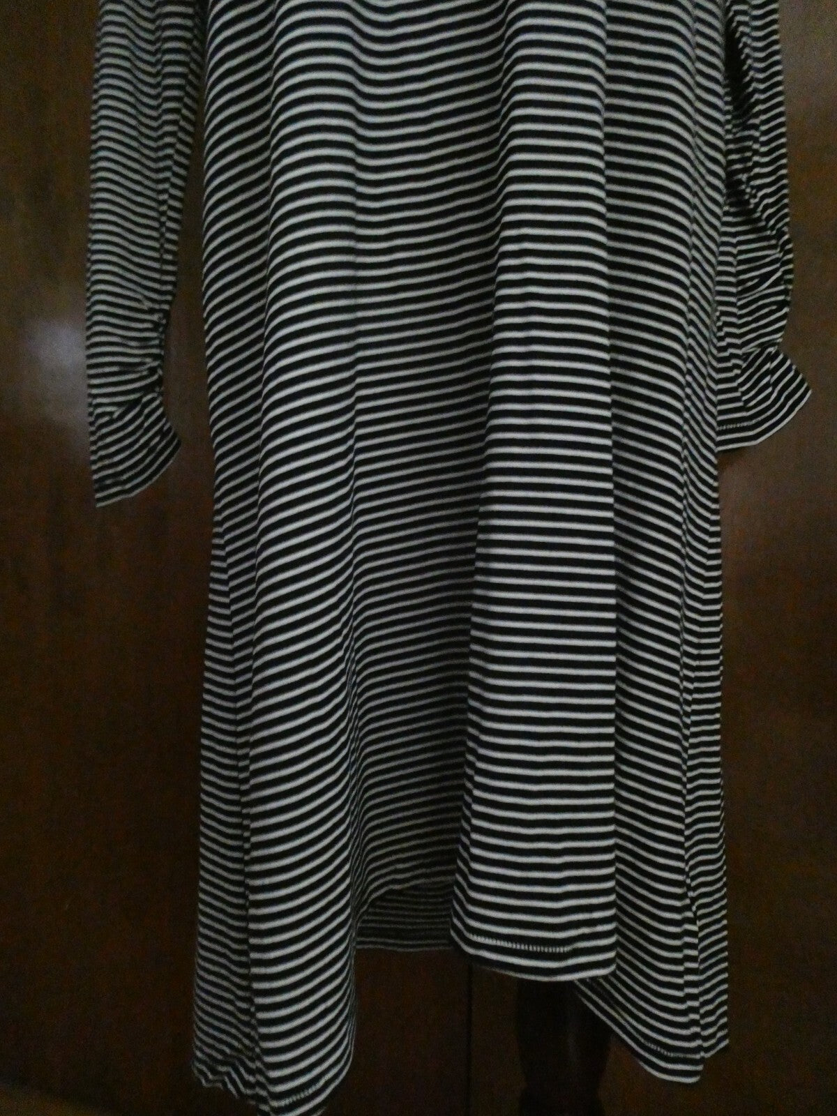 Gap Women's Black/White Stripped Rayon A-Line Long Sleeves Dress Large
