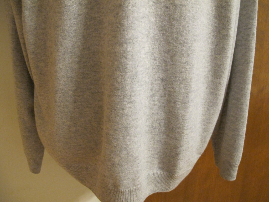 Lacoste men's chalkboard heather cashmere V-neck sweater 3XL (fits 2XL) 