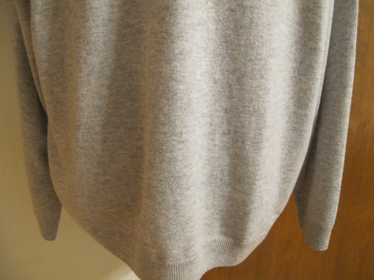 Lacoste men's chalkboard heather cashmere V-neck sweater 3XL (fits 2XL) 