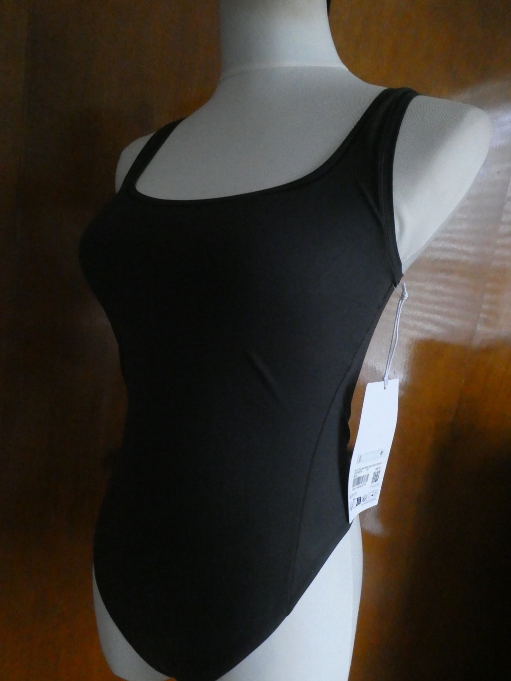 Lululemon Bodysuit Wundermost Nulu Soft Sleeveless Black Size Small, Medium