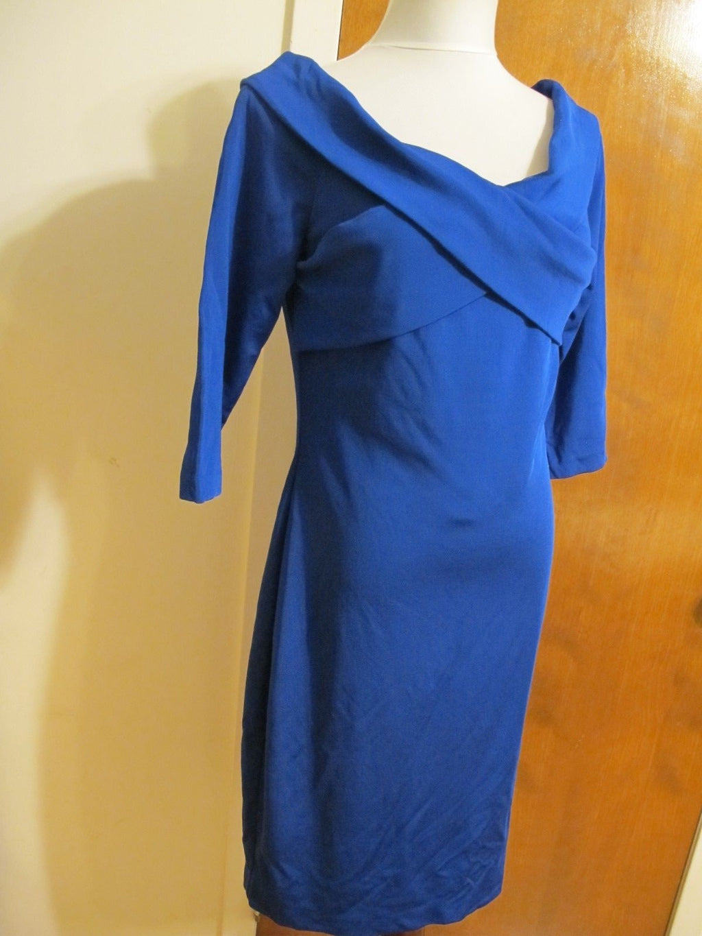 Ralph Lauren women’s blue NWT stylish lined dress size 12