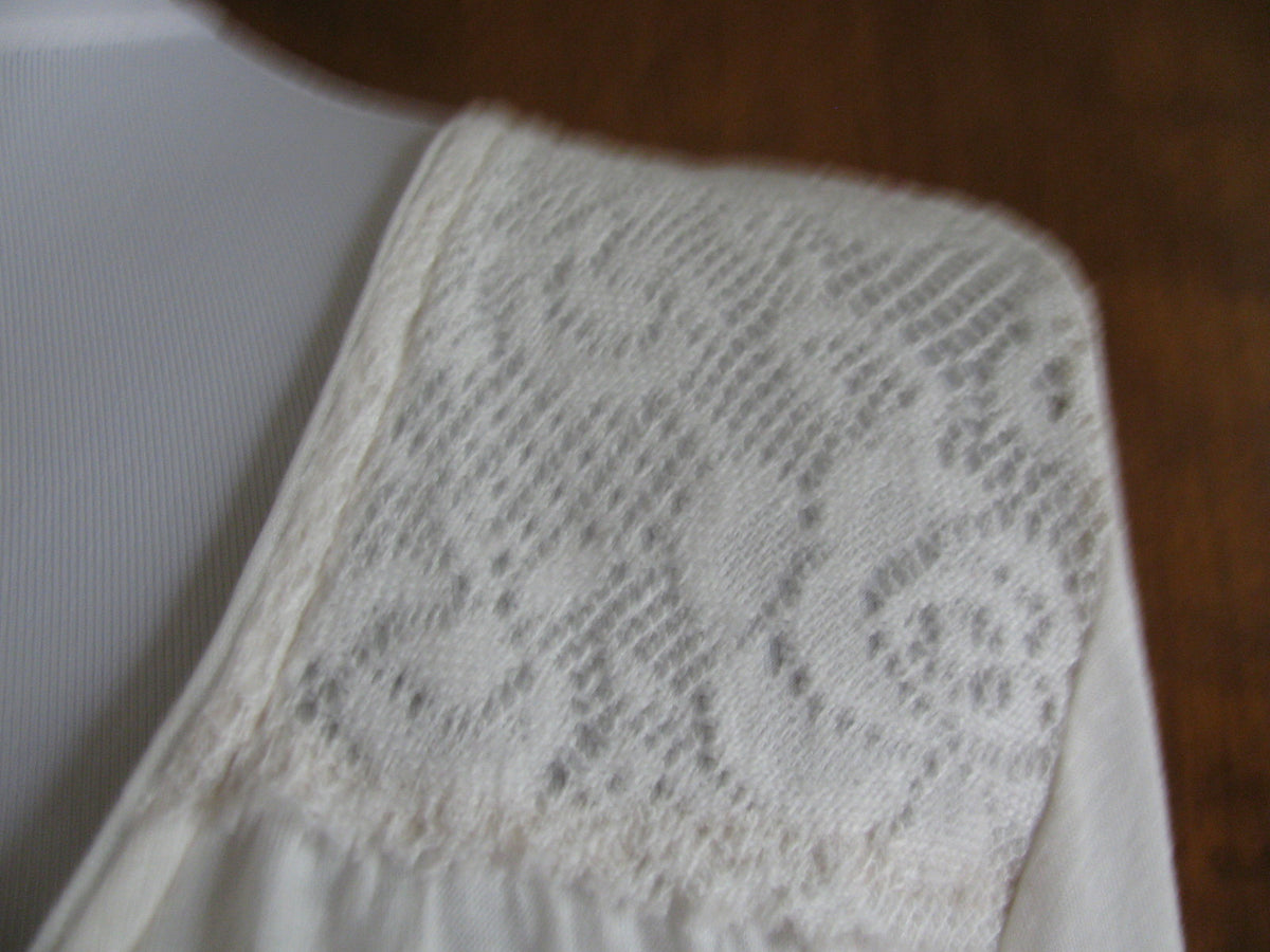 Free People Women's Ivory Soft Rayon Embroidered Mini Dress Size Medium New