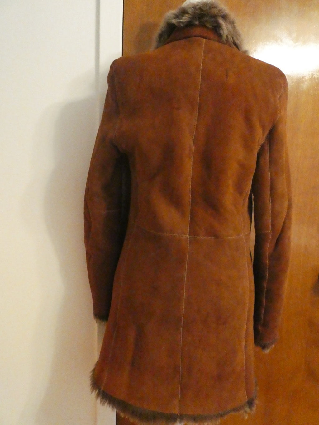 Authentic Andrew Marc New York women 100% shearling winter coat brown suede XS