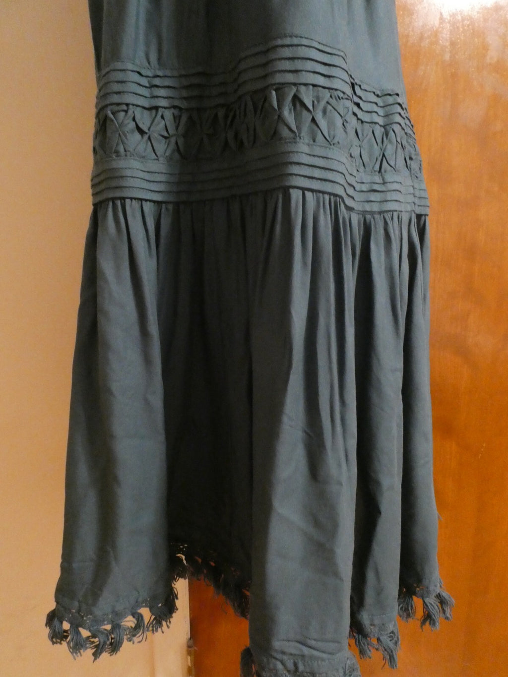 Anthropologie Floreat women's green 100% viscose dress