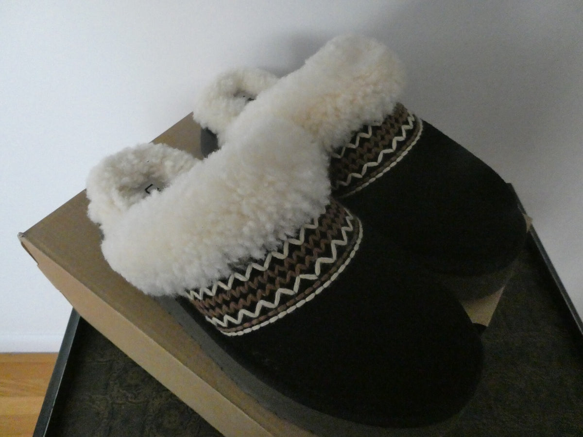 UGG DISQUETTE ATHERSON WOMENS BLACK SHEEPSKIN SLIPPERS Size 8