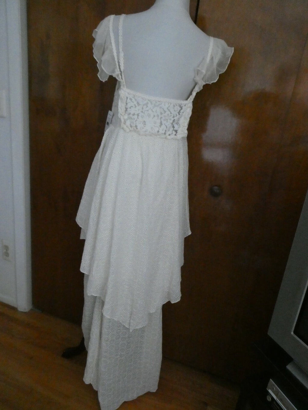 Free People women's cream eyelet embroidered crafted very soft cotton dress New