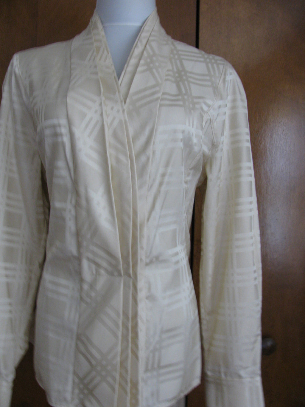Jones New York Signature women's gold top Large  