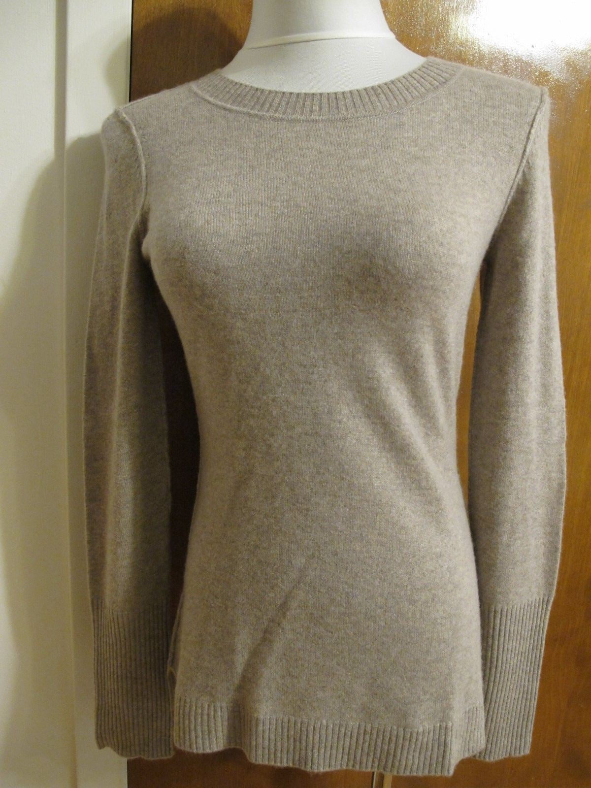 Aqua Women’s Beige Wheat Cashmere Sweater Xsmall 