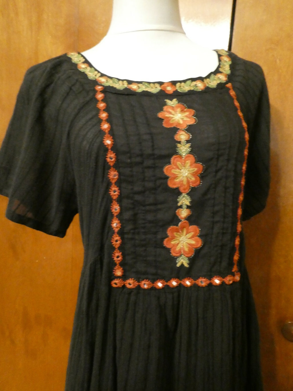 Free People Women’s Asymmetric Black Embroidered Soft Cotton Dress Small 