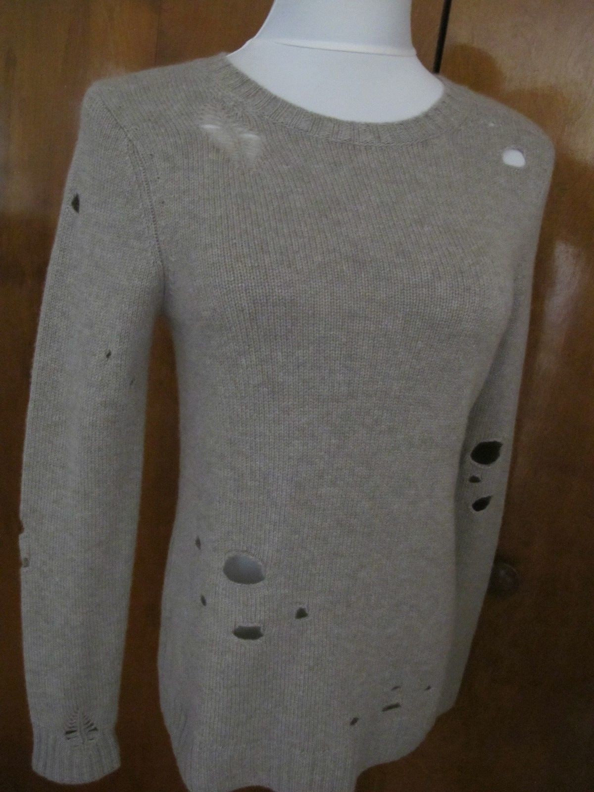 Aqua Women’s Brown Cashmere Distressed Crewneck Cashmere Sweater Small NWT