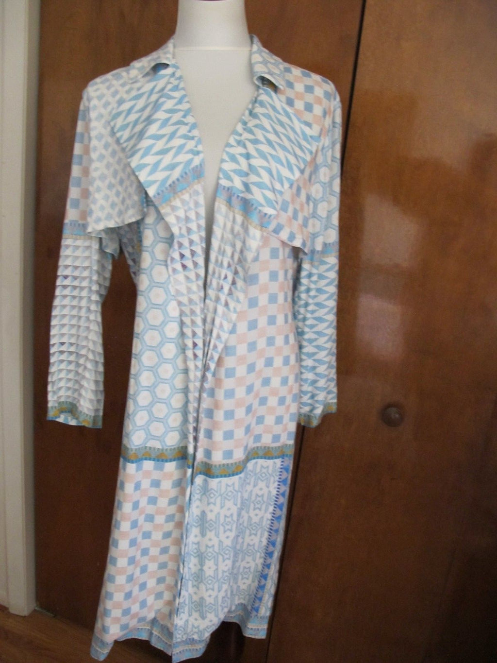 Anthropologie Women’s geo pattern rayon costa jacket 