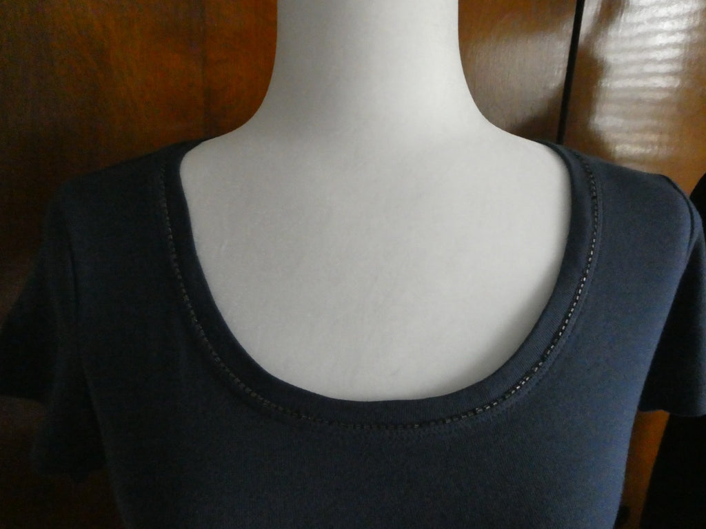 New York &Company women's soft cotton beaded navy top size Medium