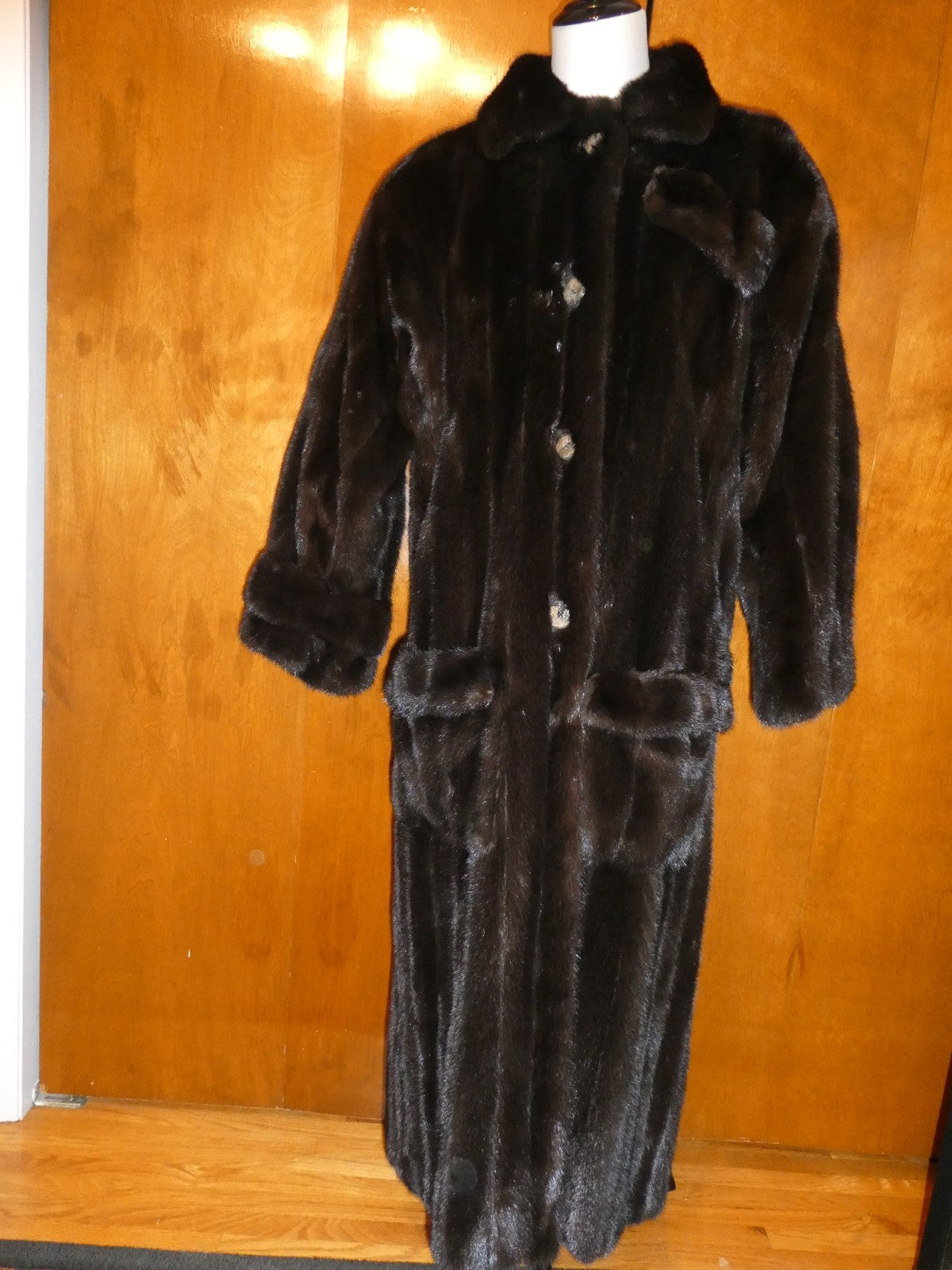 Genuine Mink Fur Coat Full Length Vintage Dark Brown Black Fur Collar Size 12