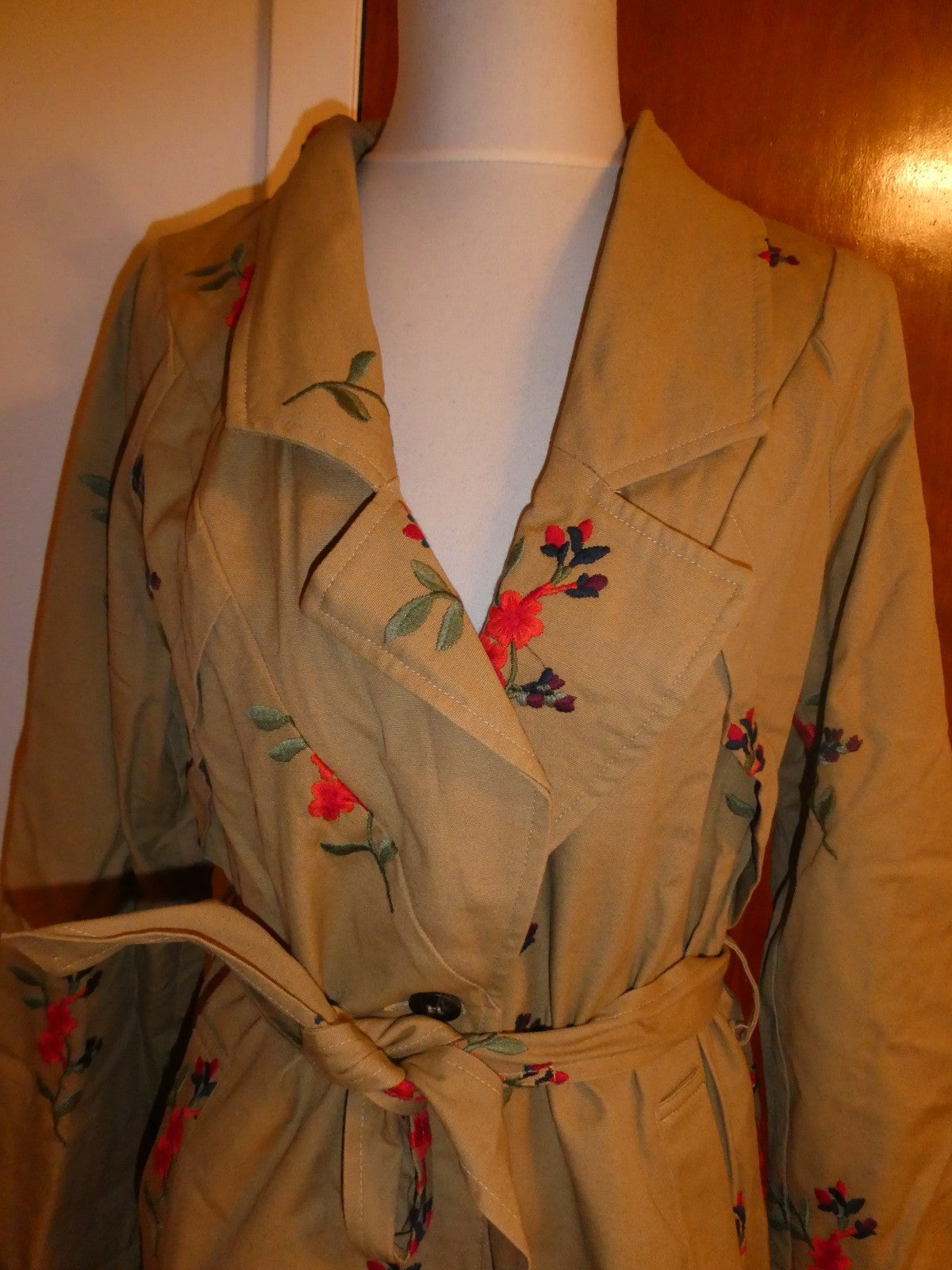 Anthropologie Cartonnier Honeymiel Embroidered Floral Trench Coat Women Belted