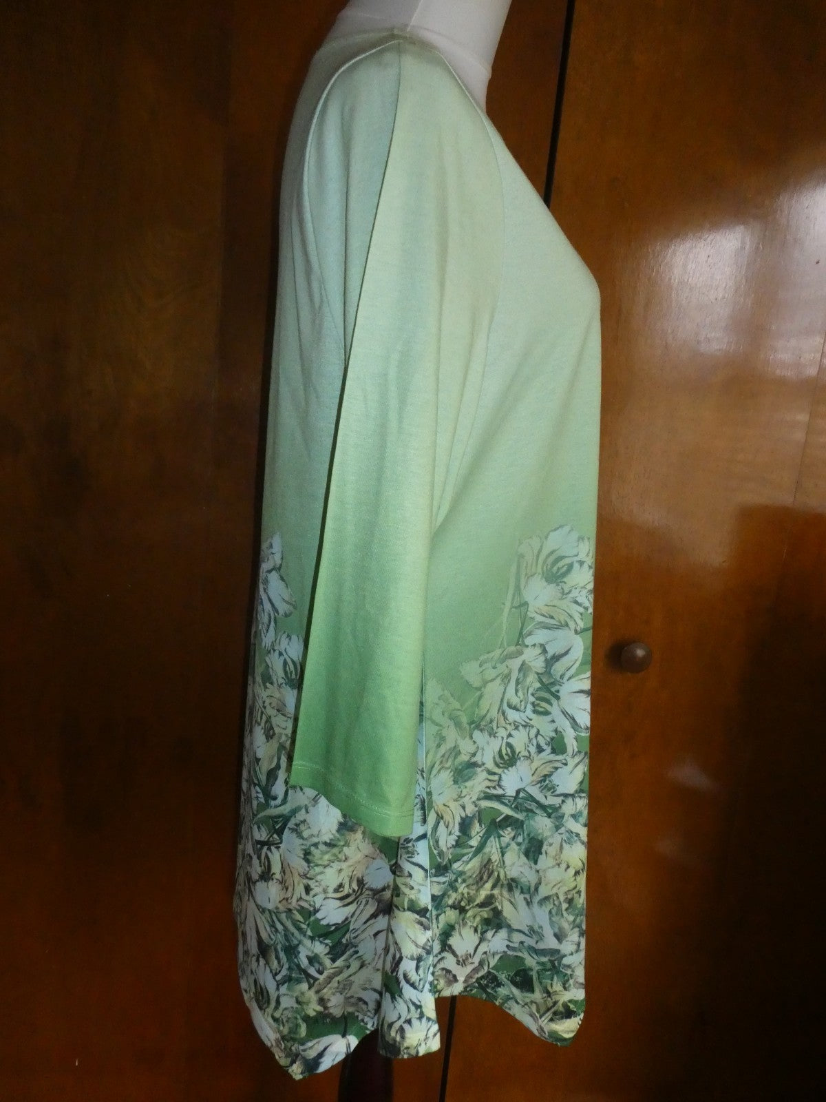 One World Women’s Asymmetric Green Multicolor Long Sleeves Tunic Top Size Xlarge