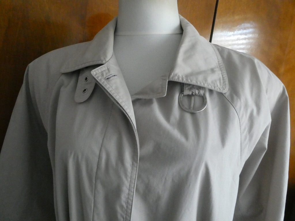 Misty Harbor Women’s Beige Long Trench Coat VTG Size 14