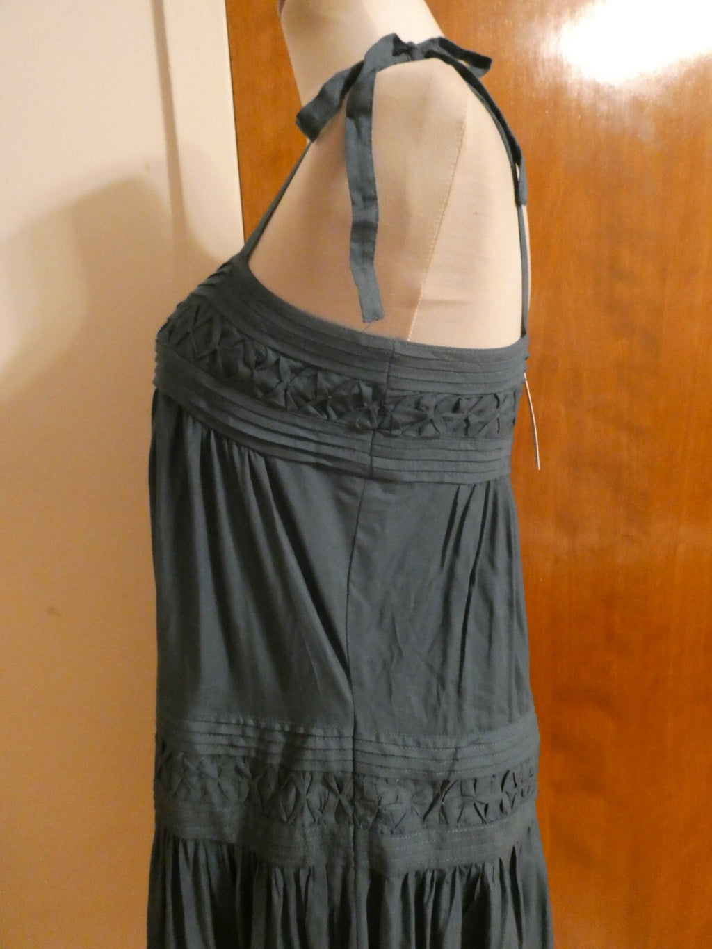 Anthropologie Floreat women's green 100% viscose dress