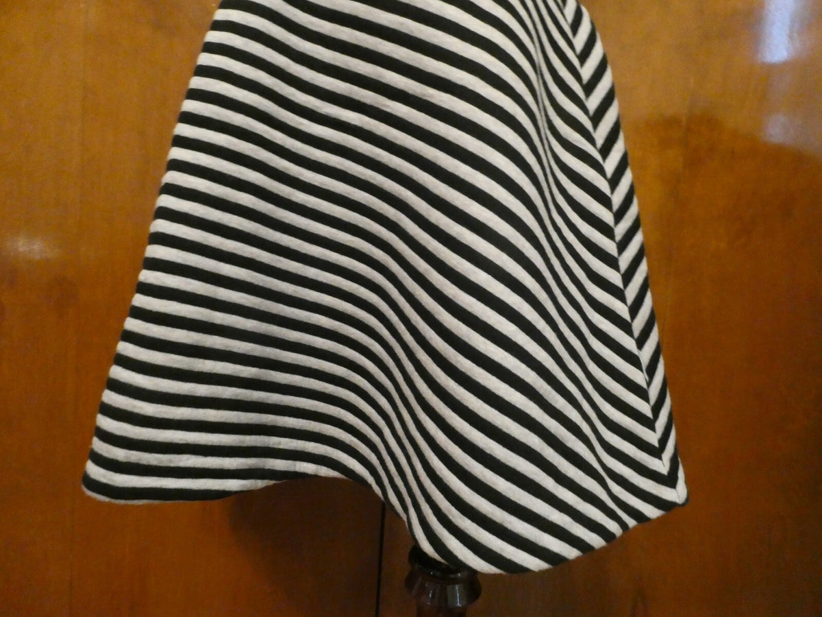 Gap women's black/gray cotton blend skirt size 14