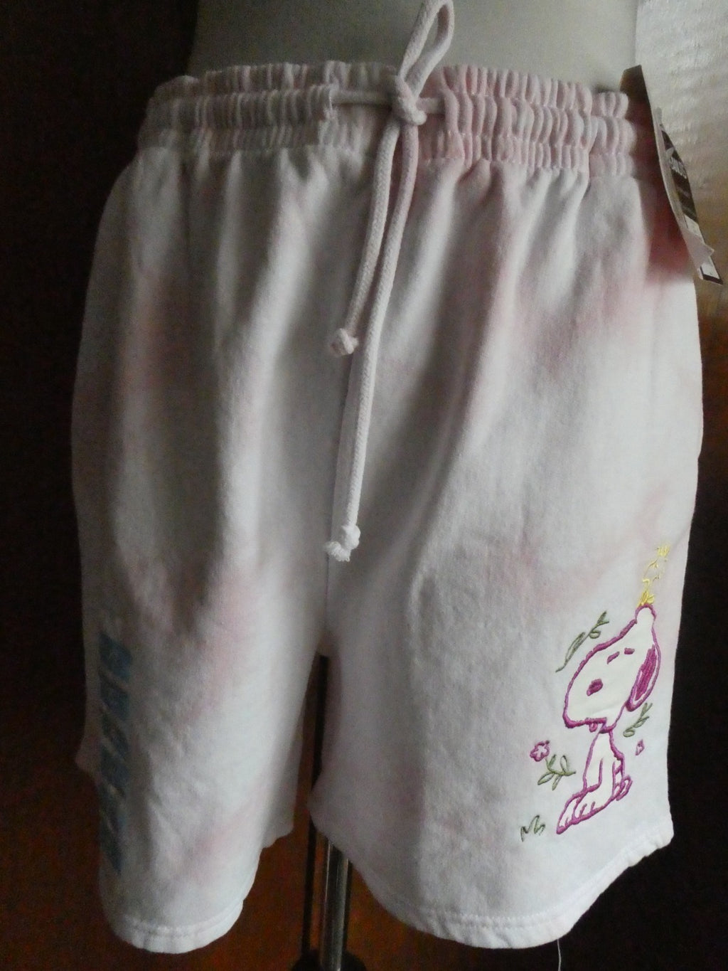 Peanuts Snoopy Tie Dye Shorts Women XL Pink NWT Drawstring Lounge Freeze NY