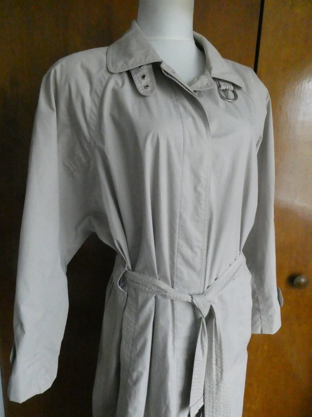 Misty Harbor Women’s Beige Long Trench Coat VTG Size 14