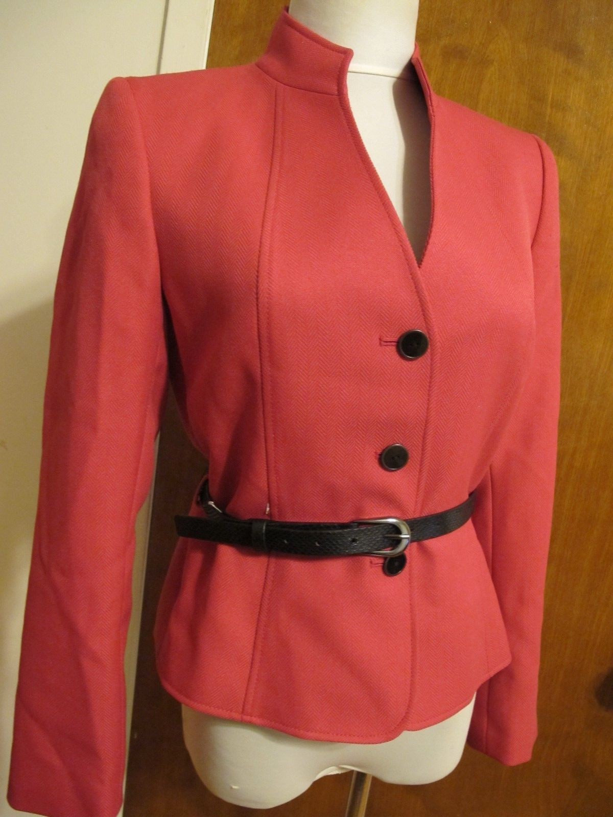 Tahari Asl Women’s Pink Belted Detailed Lined Jacket size 4 NWT