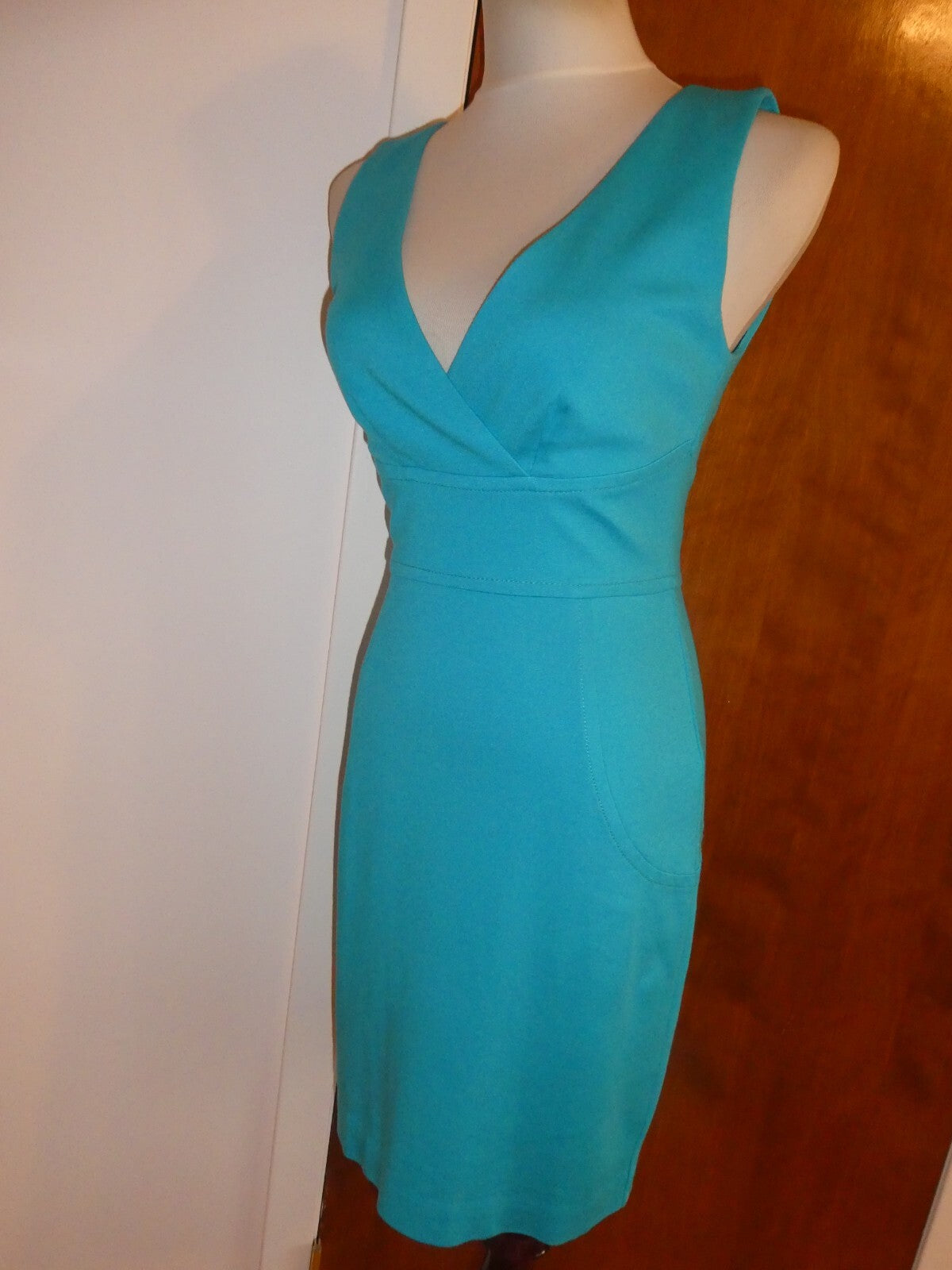 Trina Turk Women Lined Turquoise Teal Gorgeous Dress Size 2