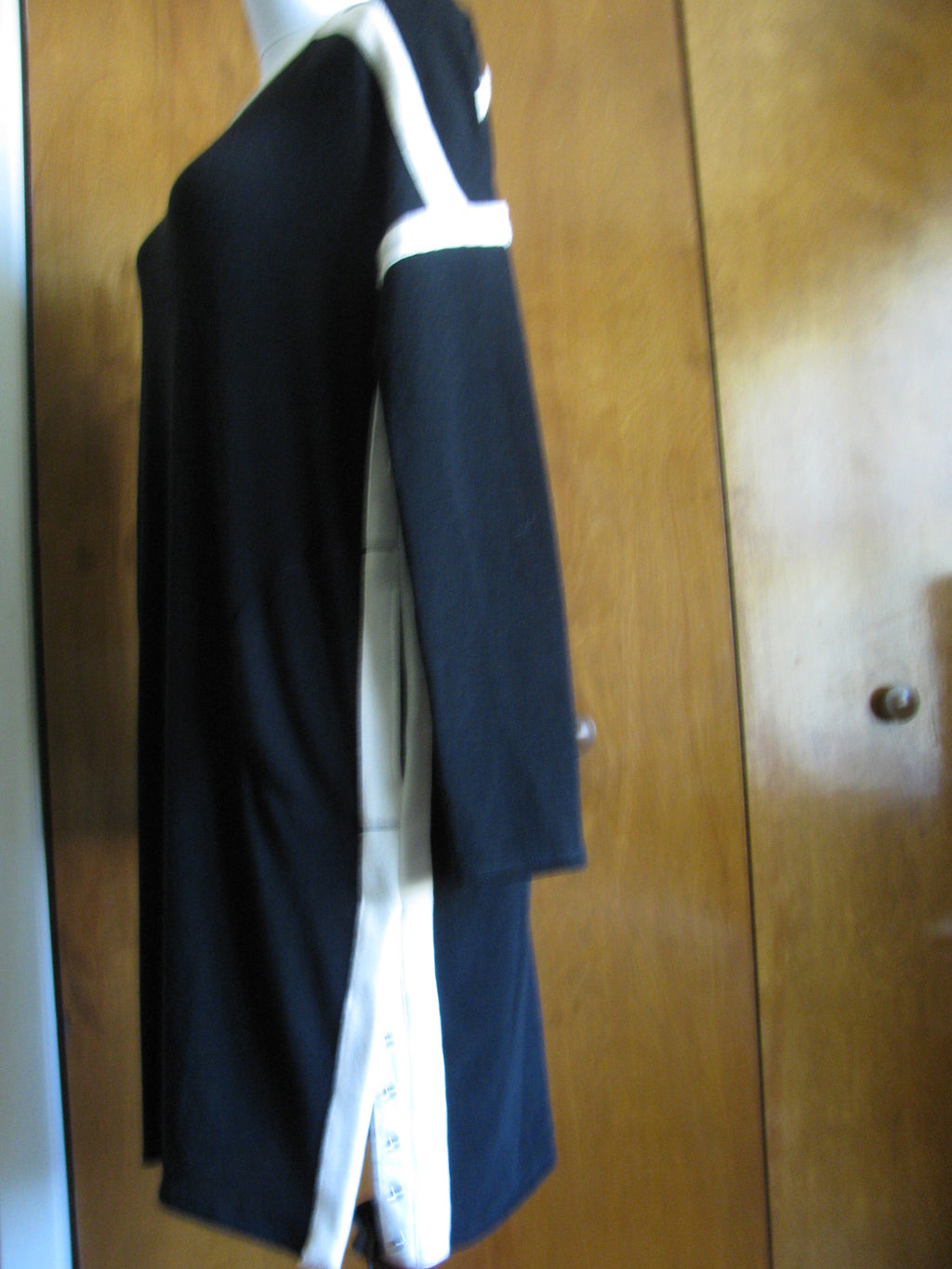 Rachel Roy women’s black dress with snaps closures at one side bottom Large NWT