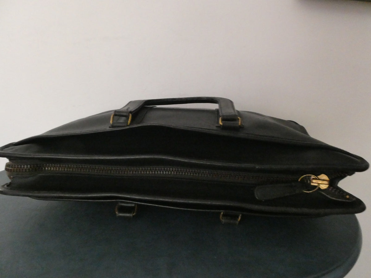 Vintage Authentically Coach Briefcase/ Tote Black Glove-Tanned Leather 570-8625