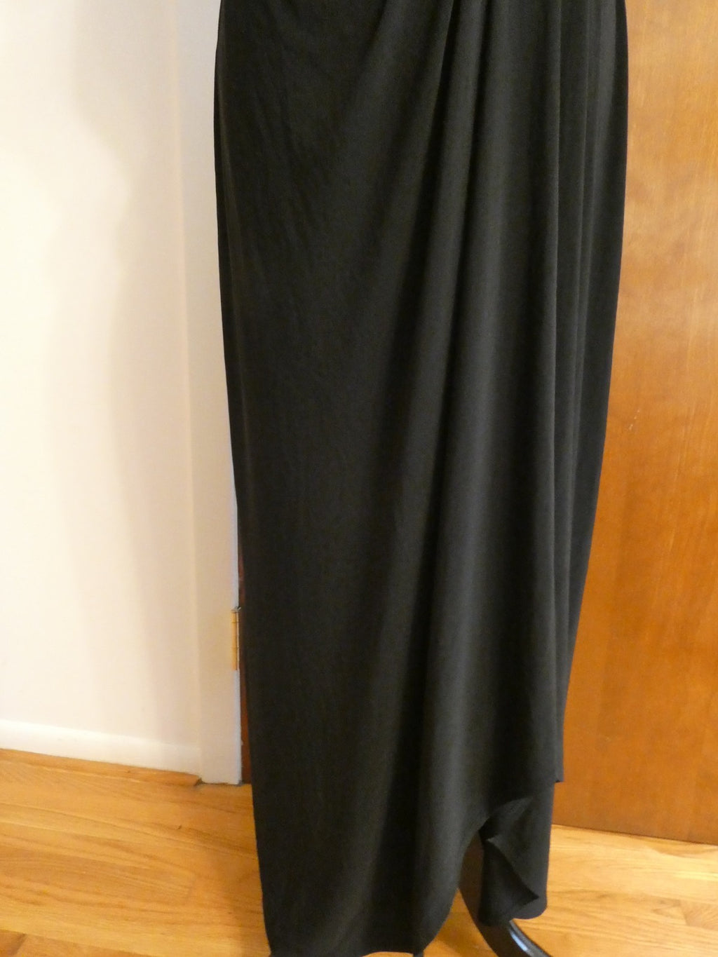 Ralph Lauren women black maxi evening dress draping at the bodice size 4