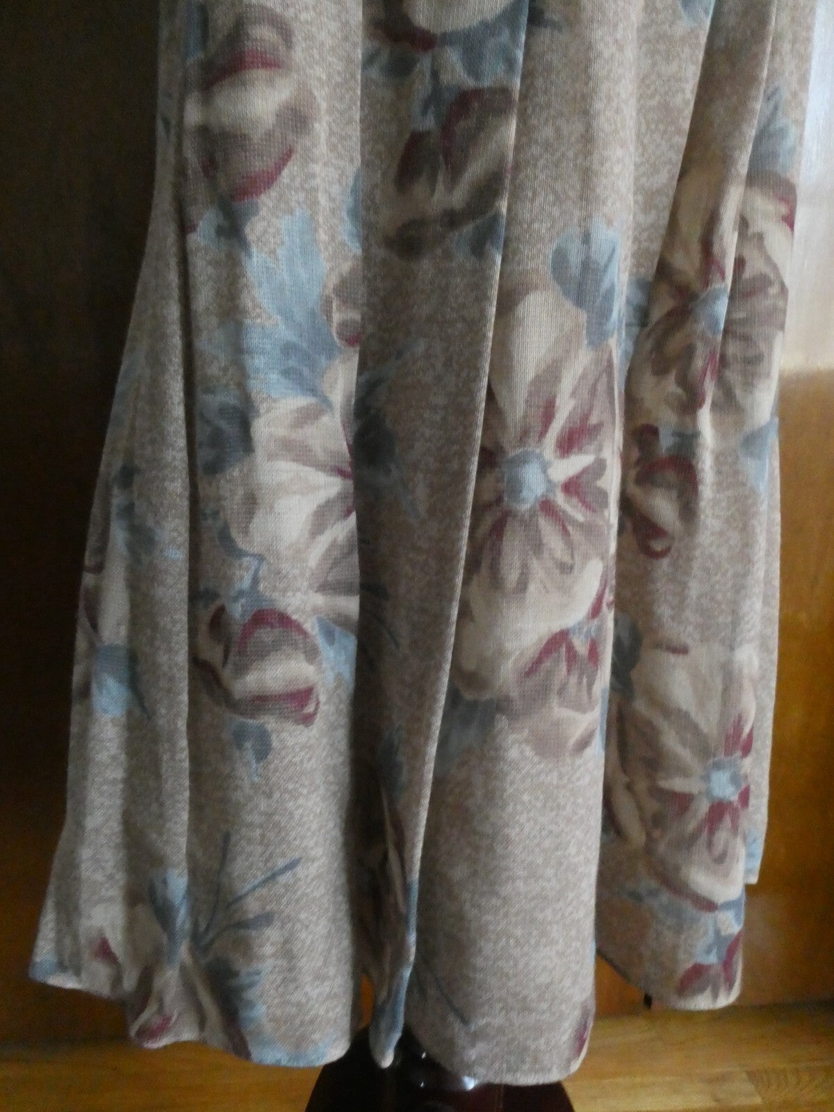 Jones New York Collection women's multicolor lined pleated skirt New
