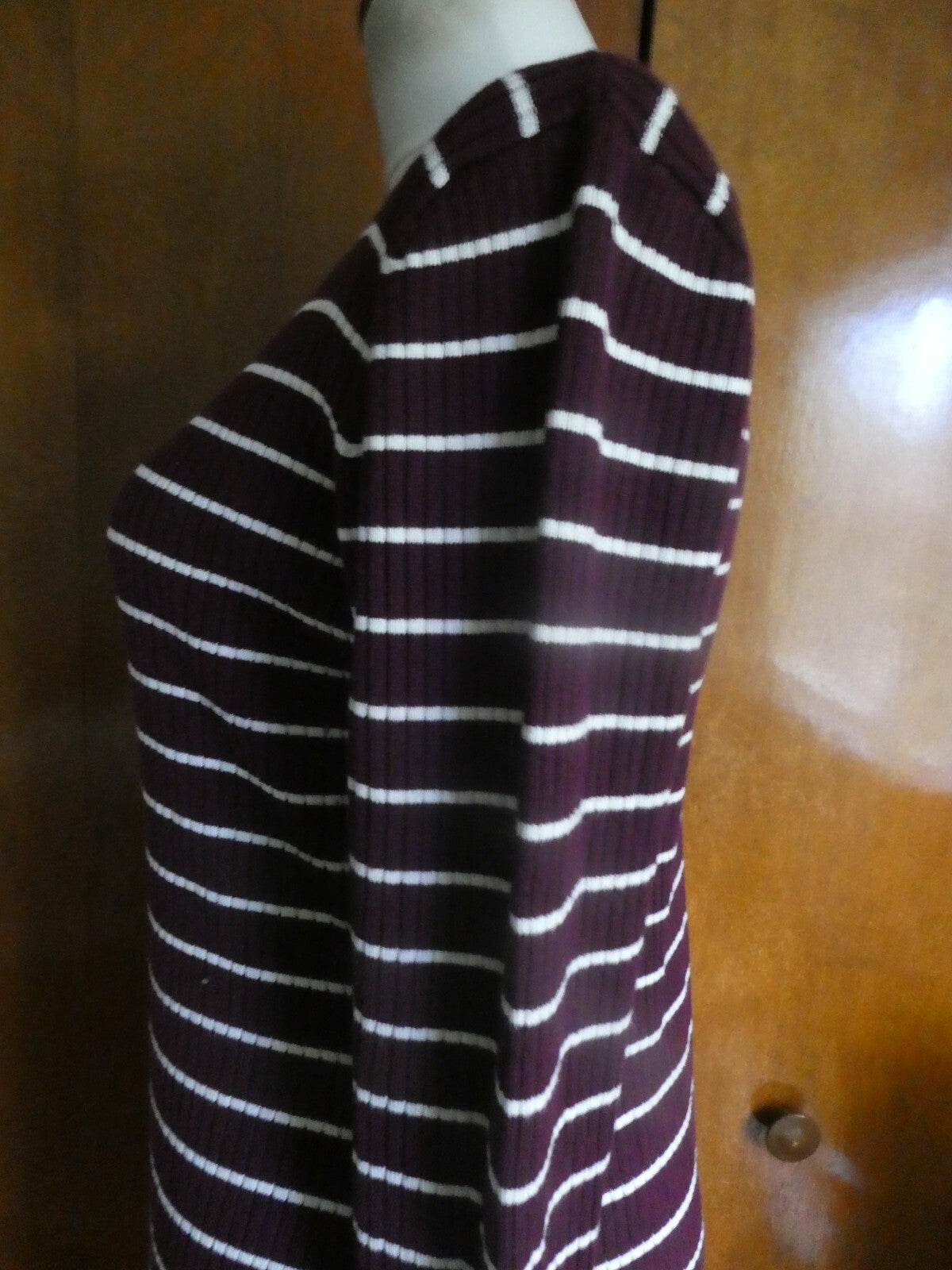 No Boundaries Juniors XXL-19 Colored Sweater Dress Cut Front Stretch Long Sleeve