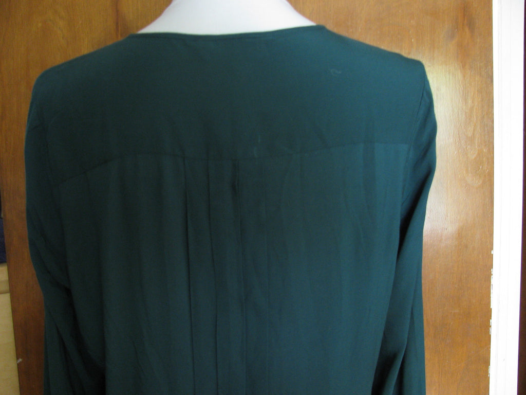 Jaye E women's emerald rayon top size large NWT