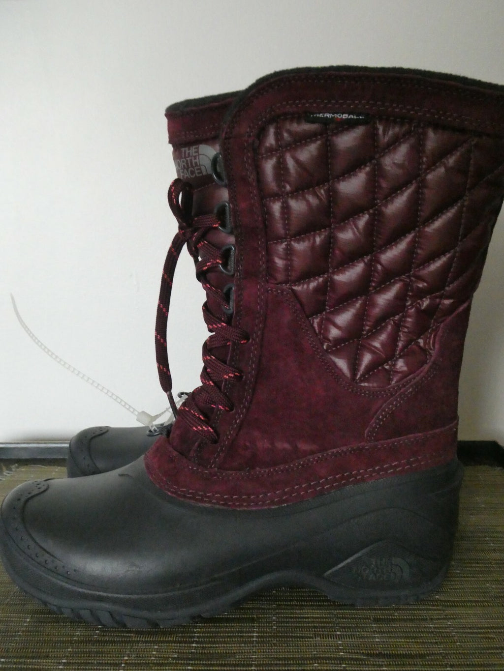 The North Face authentically burgundy waterproof lace-up boots size 7
