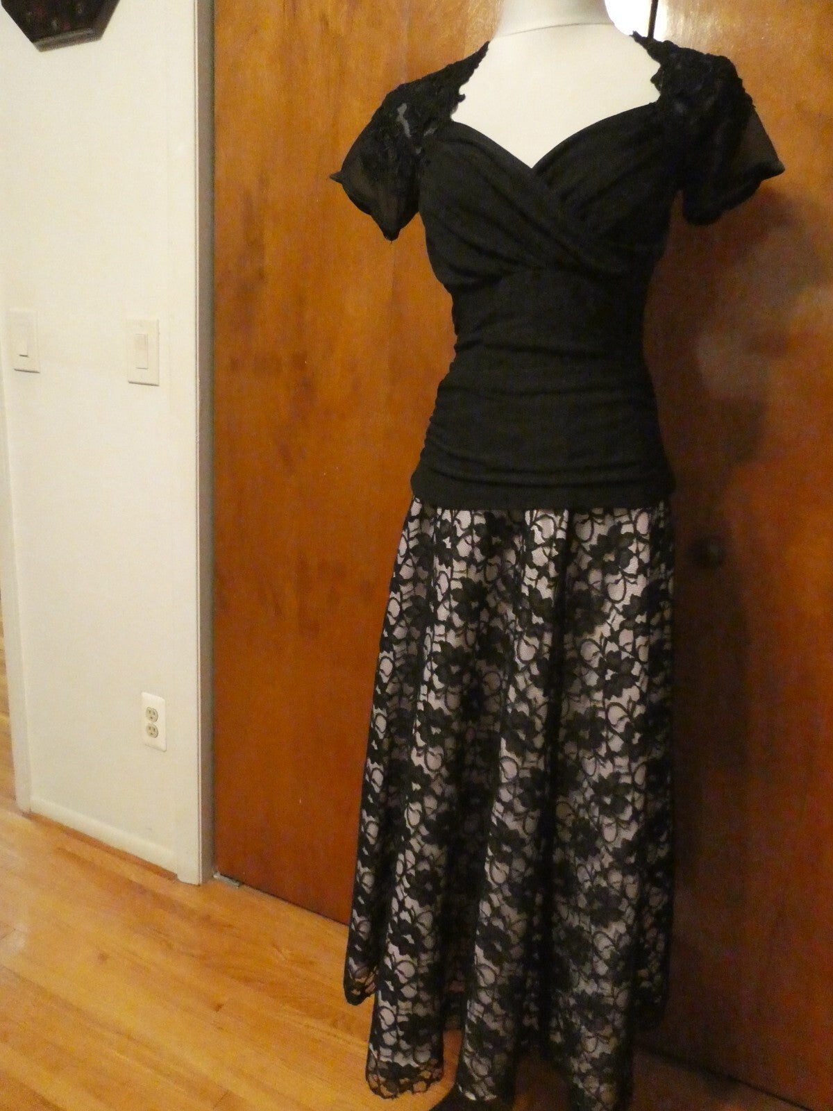 Vintage 90’S CACHE black sheer evening top mesh thong short sleeve size Small