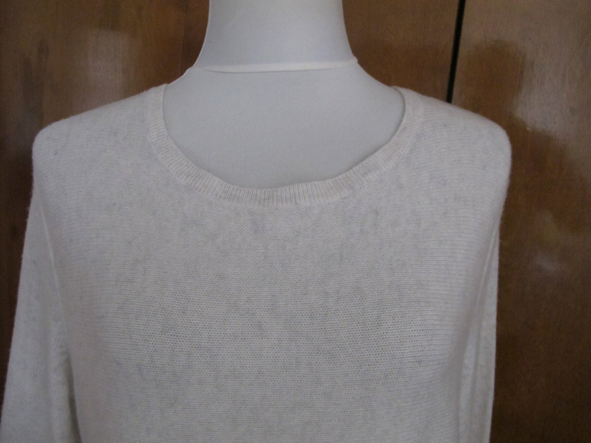 Aqua Women's Ash Army Cashmere Fringe Crewneck Pullover Large