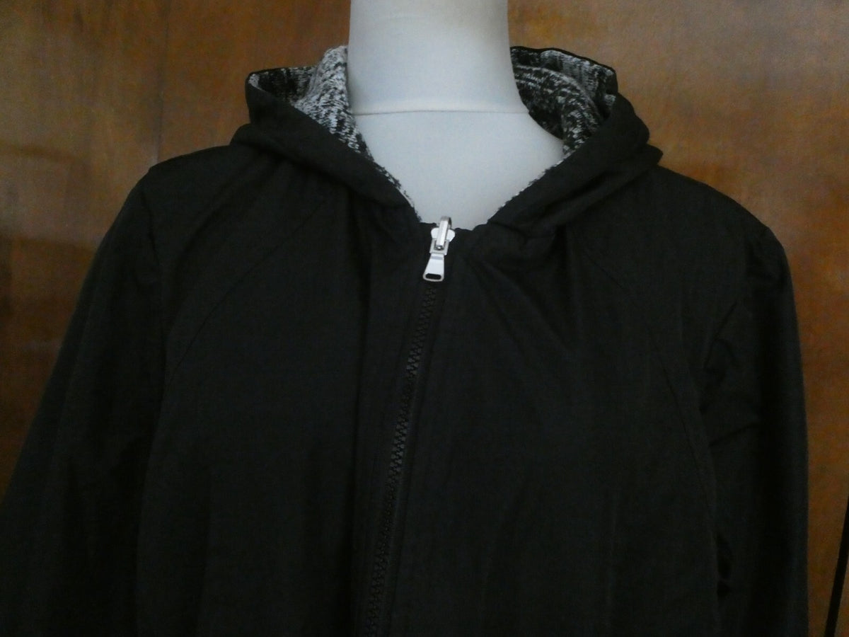 Avenue Women's Black/Multicolor Reversible Jacket Coat Size 18/20
