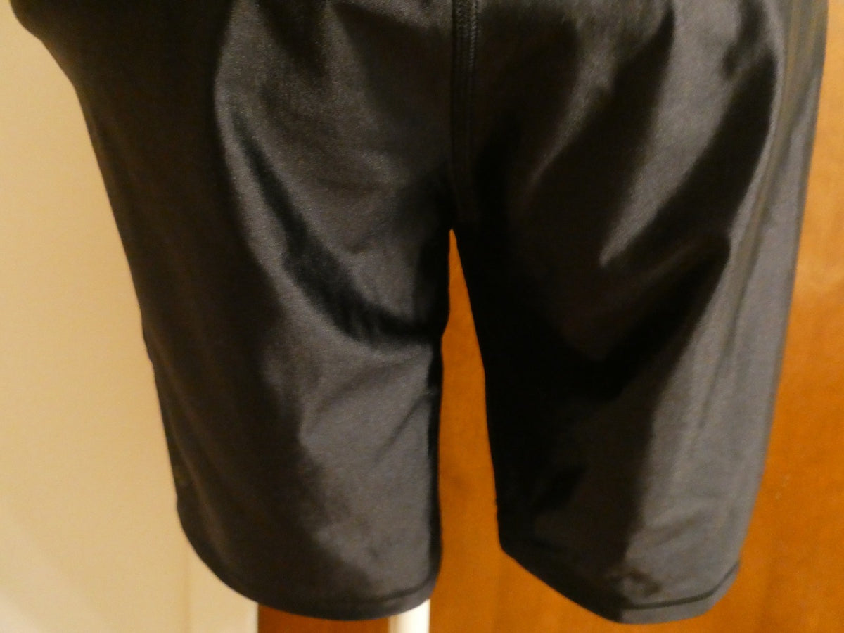 Lululemon Satin Shine Panelled HR Short 8" Wordmark Black Size 14 NWT